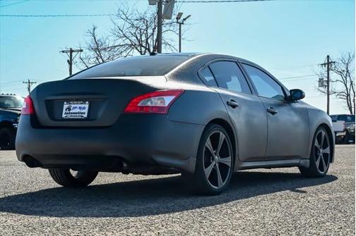 2010 Nissan Maxima SV