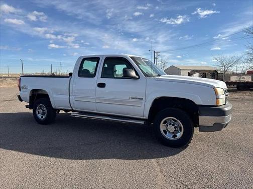 2005 Chevrolet Silverado 2500 LS H/D Extended Cab
