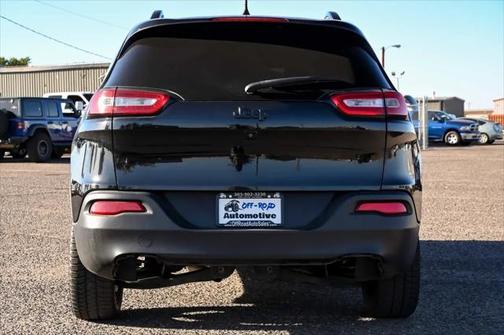 2018 Jeep Cherokee Latitude