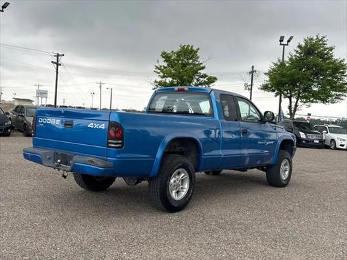 2000 Dodge Dakota Club Cab 4WD