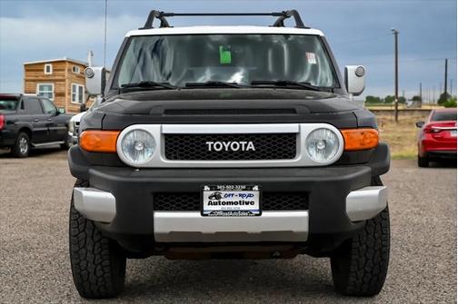 2013 Toyota FJ Cruiser Base