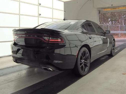 2017 Dodge Charger SXT