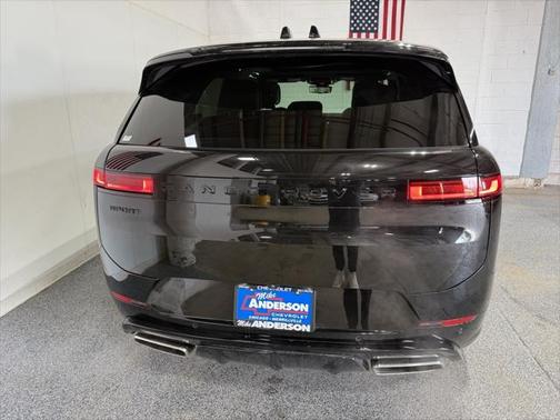 2024 Land Rover Range Rover Sport SE