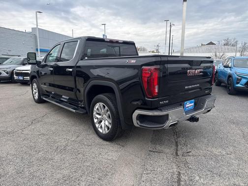 2021 GMC Sierra 1500 SLT