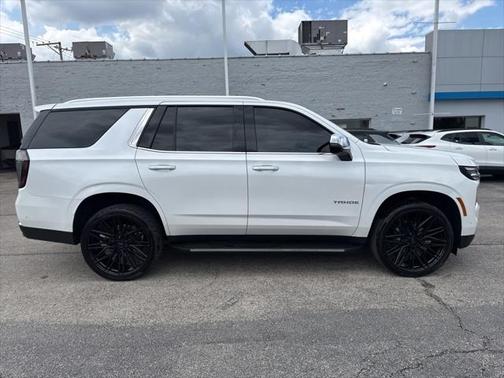 2025 Chevrolet Tahoe Premier