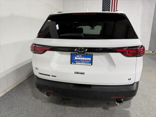 2022 Chevrolet Traverse LT Leather