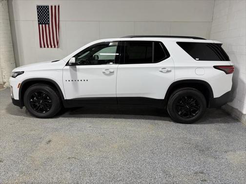 2022 Chevrolet Traverse LT Leather