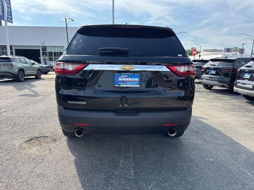 2018 Chevrolet Traverse LS
