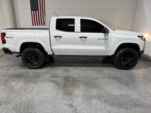 2025 Chevrolet Colorado WT