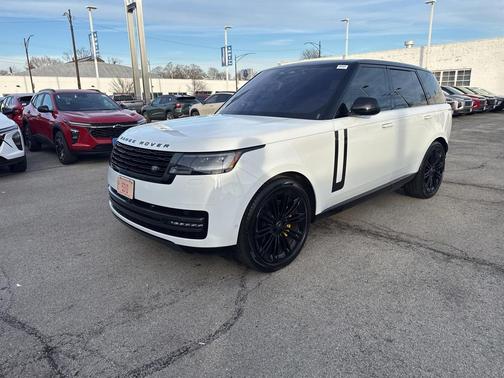 2022 Land Rover Range Rover P400 SE