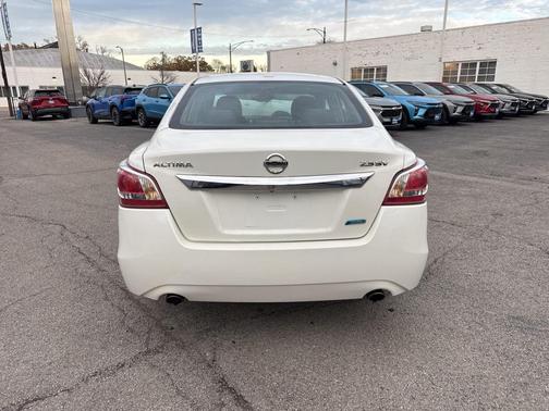 2013 Nissan Altima 2.5 SV