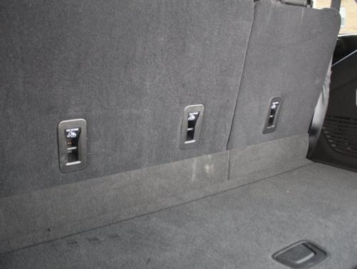 Photo 5 of 28 of 2021 GMC Yukon AT4