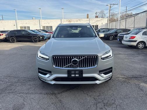 2021 Volvo XC90 T6 Inscription