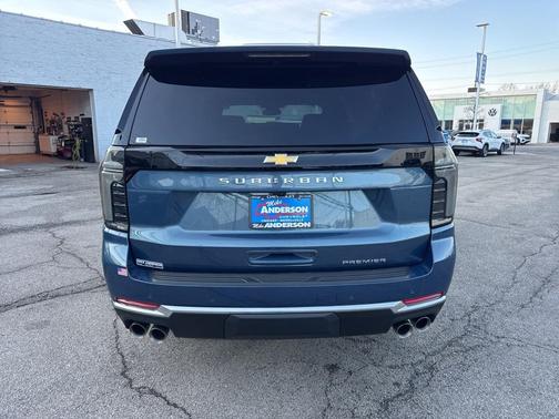 2025 Chevrolet Suburban Premier