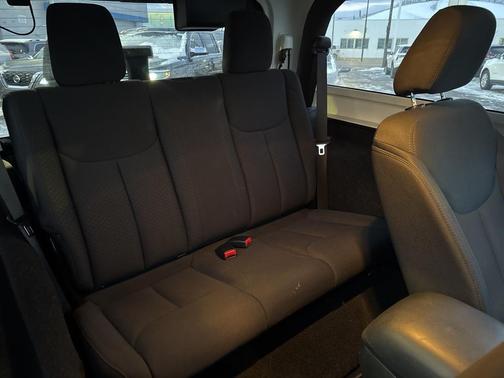 2016 Jeep Wrangler Willys Wheeler