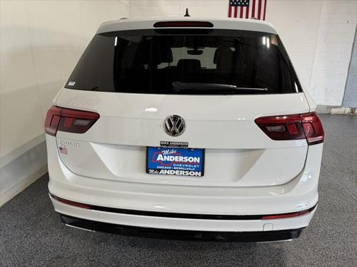 2020 Volkswagen Tiguan 2.0T SE R-Line Black