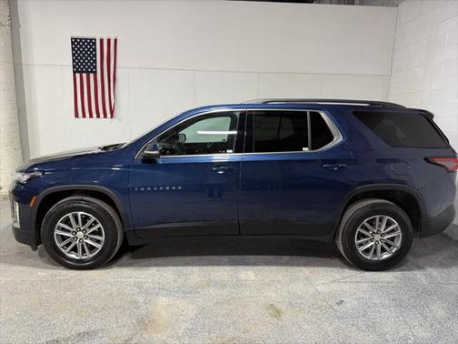 2022 Chevrolet Traverse LT Leather