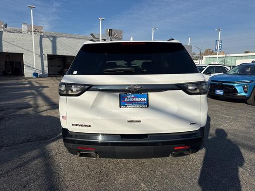 2021 Chevrolet Traverse Premier