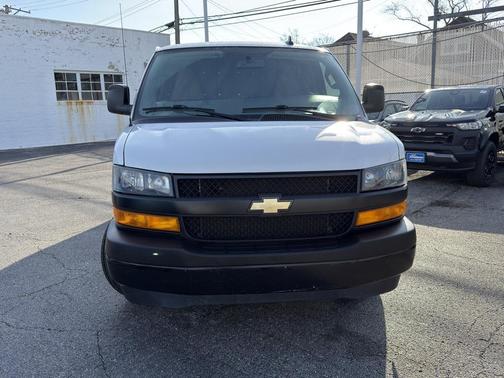 2021 Chevrolet Express 2500 RWD 2500 Regular Wheelbase WT