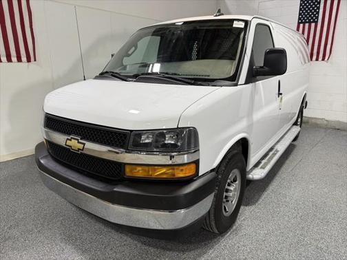 2023 Chevrolet Express 2500 RWD 2500 Regular Wheelbase WT