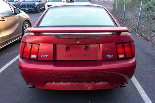 2004 Ford Mustang GT