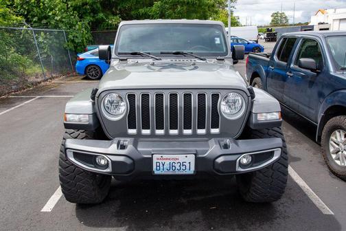 Sting-Gray Clearcoat 2021 Jeep Wrangler Unlimited Sahara