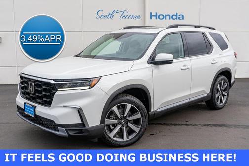 2025 Honda Pilot Touring 8-Passenger