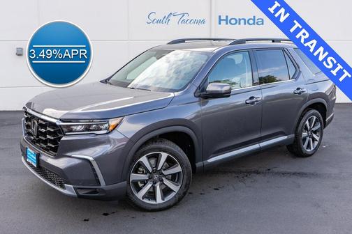 2025 Honda Pilot Touring 8-Passenger