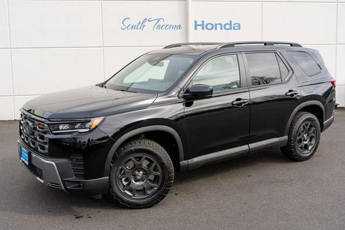 Crystal Black Pearl 2026 Honda Pilot TrailSport