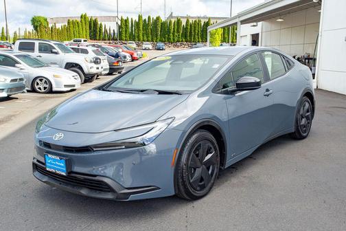 Guardian Gray 2025 Toyota Prius LE
