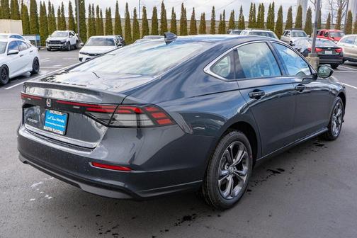 2025 Honda Accord LX 1.5T