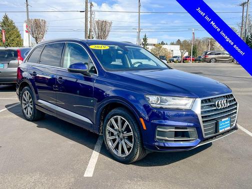 2019 Audi Q7 55 Premium