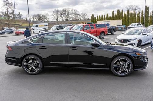 2025 Honda Accord Hybrid Base