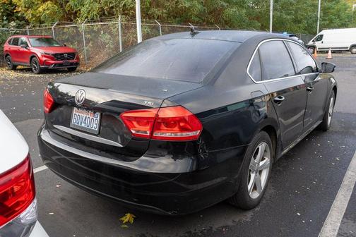 2015 Volkswagen Passat 1.8T Limited Edition