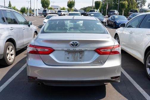 2020 Toyota Camry LE
