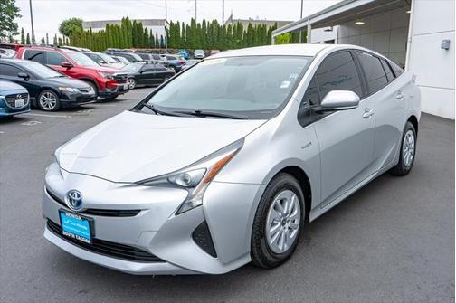 2016 Toyota Prius Two
