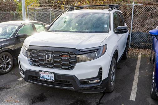 2023 Honda Passport AWD TrailSport
