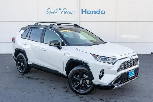 2019 Toyota RAV4 Hybrid SE