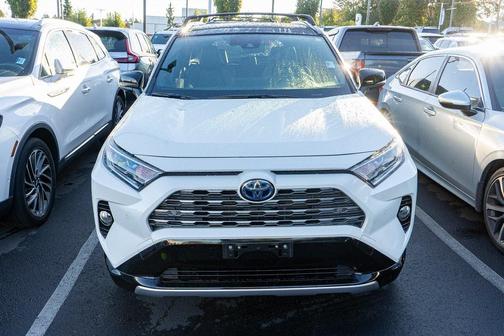 2019 Toyota RAV4 Hybrid SE