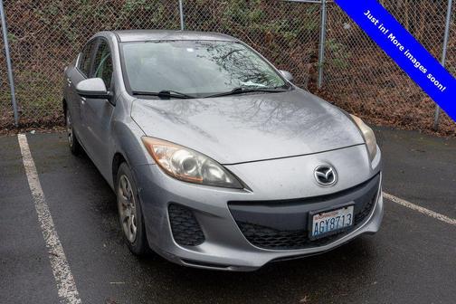 2012 Mazda Mazda3 i Sport
