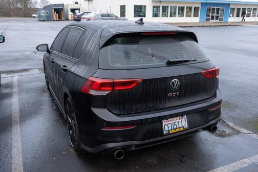 2022 Volkswagen Golf GTI 2.0T SE DSG