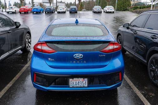 2018 Hyundai IONIQ Hybrid Limited