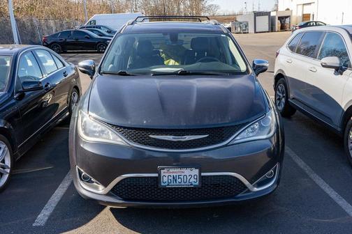 2020 Chrysler Pacifica Limited