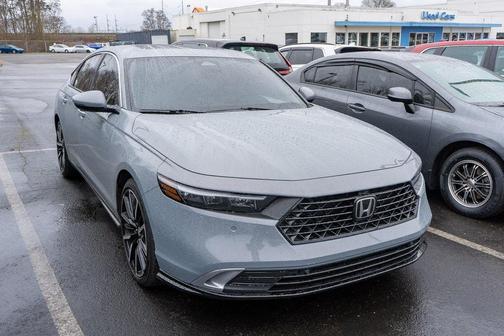 2025 Honda Accord Hybrid Touring