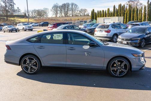 Urban Gray Pearl 2026 Honda Accord SE