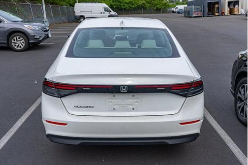 2023 Honda Accord LX 1.5T