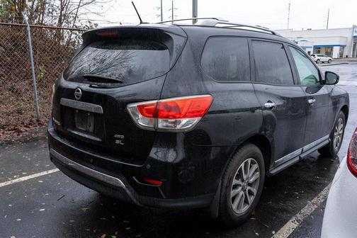 2013 Nissan Pathfinder SL