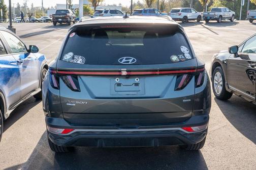 Amazon Gray 2023 Hyundai TUCSON SEL