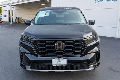 2023 Honda Pilot AWD EX-L 8 Passenger