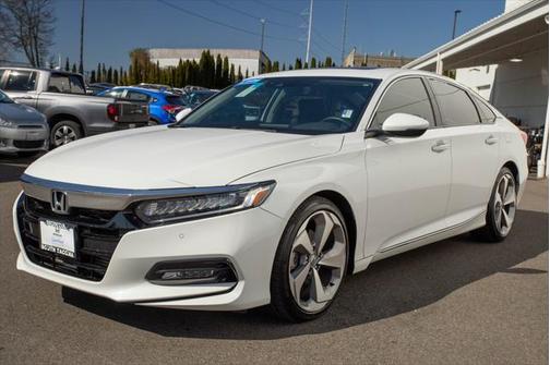 2018 Honda Accord Touring